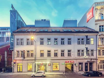 http://www.accorhotels.com/5477