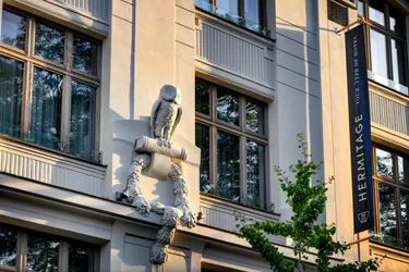 Hermitage Hotel Prague — Owl